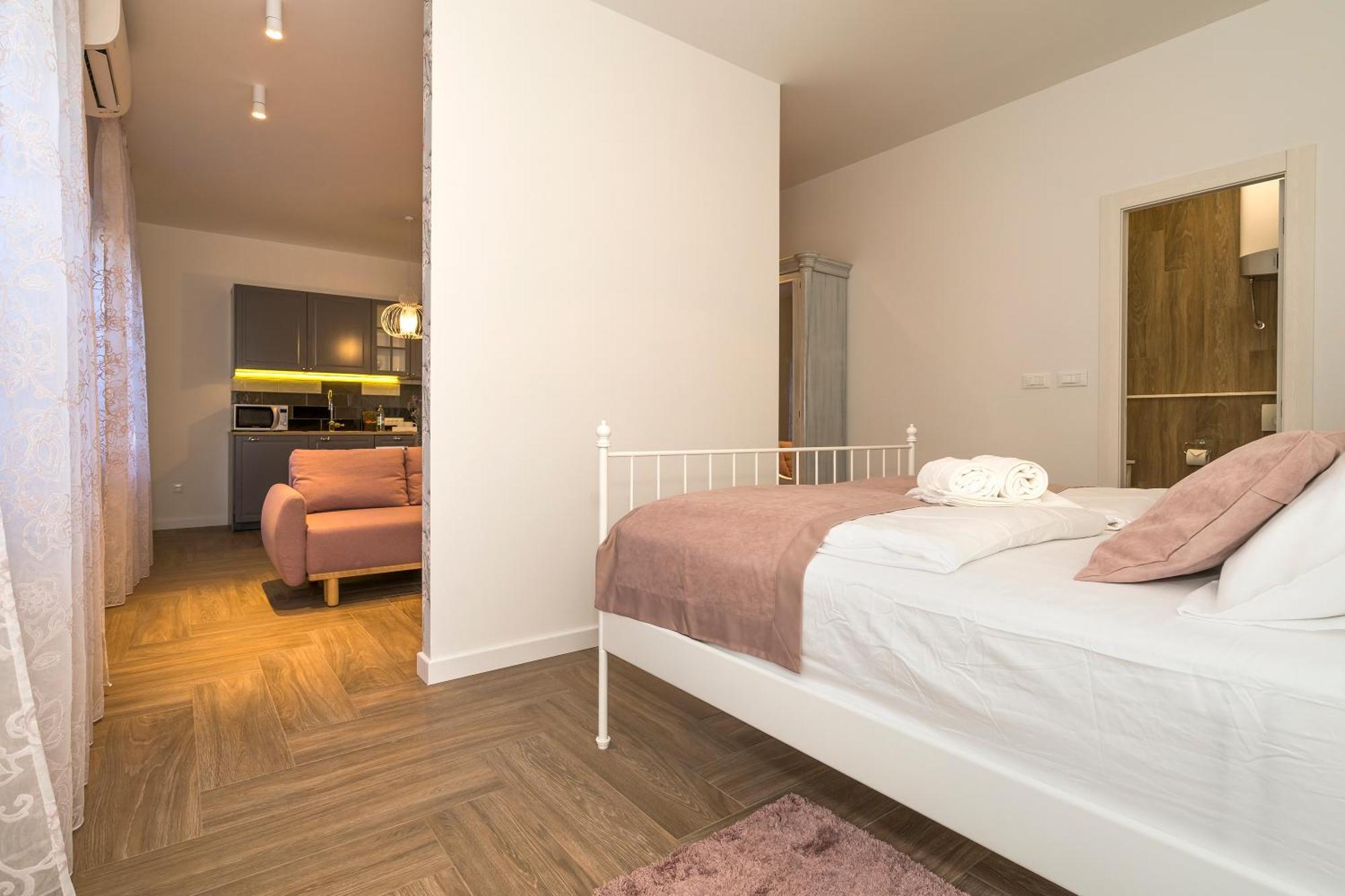Studio Apartments Marcel Split Zewnętrze zdjęcie